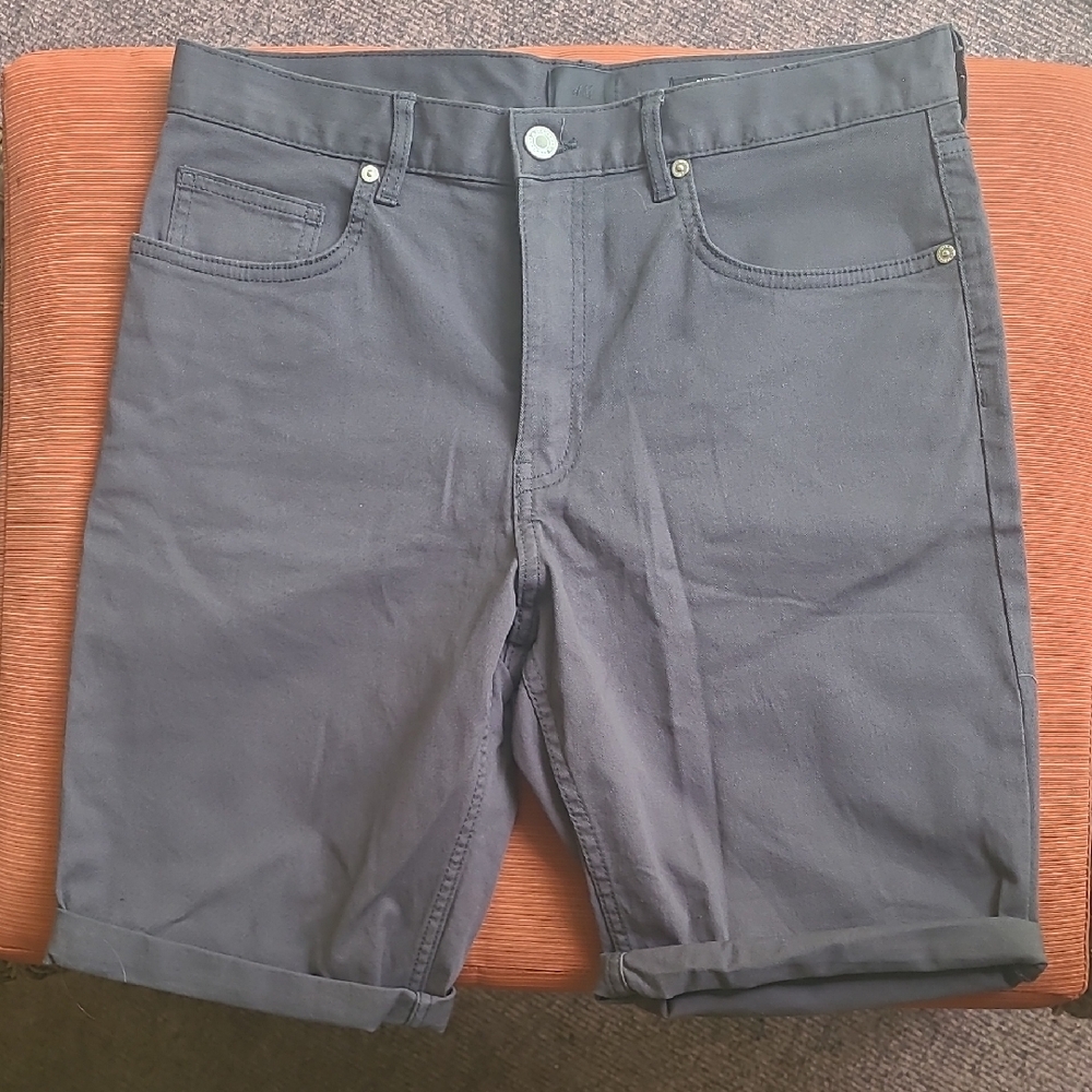 H&M Gray Jean Shorts Slim Fit